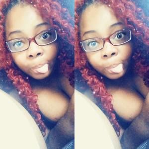 Meet your Posher, Justina